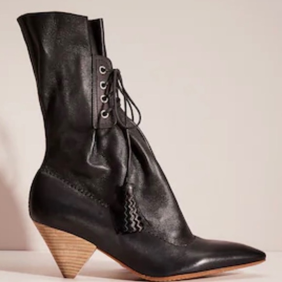 Coach Restored Lace Up Tassel Boot - Picture 2 of 7